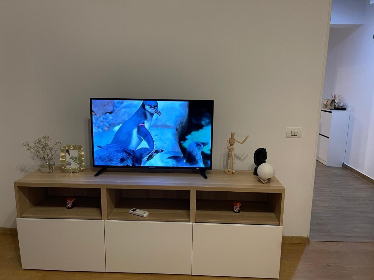Energy Luxury Apartment Near Presidential Palace Bucharest Luaran gambar